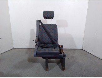 Recambio de asientos trasero derecho para mercedes-benz vito autobús (w638) 112 cdi 2.2 (638.194) referencia OEM IAM A6389503820