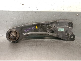 Recambio de brazo suspension superior trasero izquierdo para hyundai kona (os, ose, osi) ev referencia OEM IAM 55270K4000 55270K