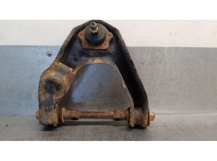 Replacement front left upper suspension arm for Ford Maverick (UDS, UNS) 2.7 TD OEM IAM reference 1956035 195603
