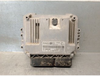 Recambio de centralita motor uce para ford focus iii 1.6 ecoboost referencia OEM IAM BV6112A650C 0261S08008