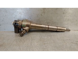 Recambio de inyector para skoda superb ii station wagon (3t5) 2.0 tdi 16v 4x4 referencia OEM IAM 03L130277J 03L130277J 044511036