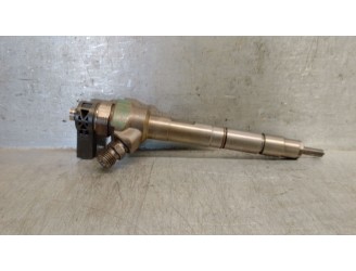 Recambio de inyector para skoda superb ii station wagon (3t5) 2.0 tdi 16v 4x4 referencia OEM IAM 03L130277J 03L130277J 044511036