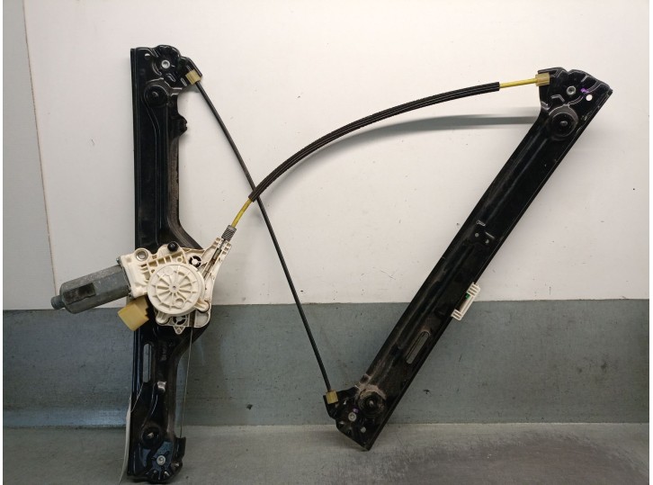 Replacement right front window regulator for BMW X6 (E71, E72) xDrive 35d OEM IAM reference 51337197302 51337197302 