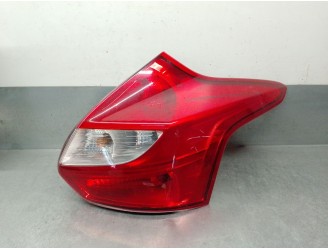 Recambio de piloto trasero derecho para ford focus iii 1.6 ecoboost referencia OEM IAM BM5113404BL 1825319 