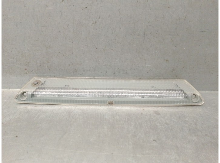 Recambio de luz central de freno para ford focus iii 1.6 ecoboost referencia OEM IAM 8A6113A613AG 2085739 