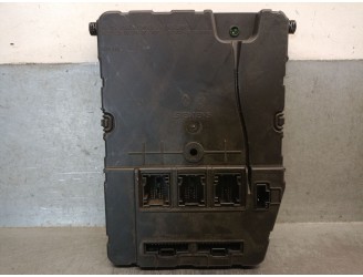 Recambio de caja reles / fusibles para renault megane ii (bm0/1_, cm0/1_) 1.6 16v (bm0c, cm0c) referencia OEM IAM 8200780028 