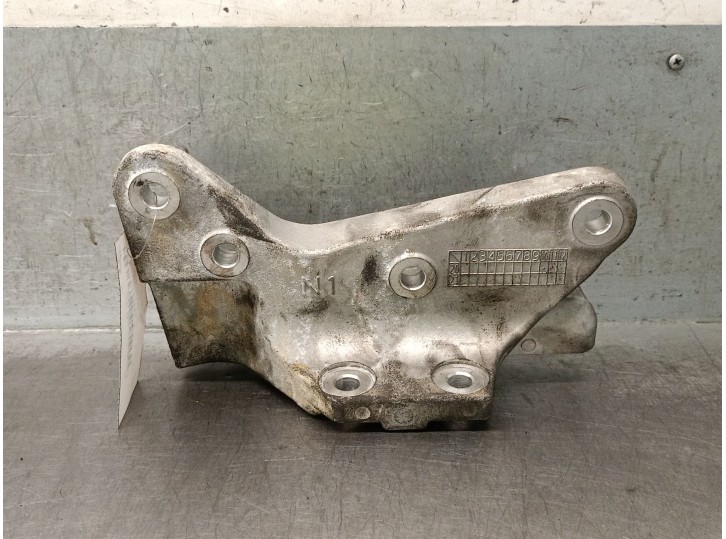 Recambio de soporte cambio para hyundai kona (os, ose, osi) ev referencia OEM IAM EM16 