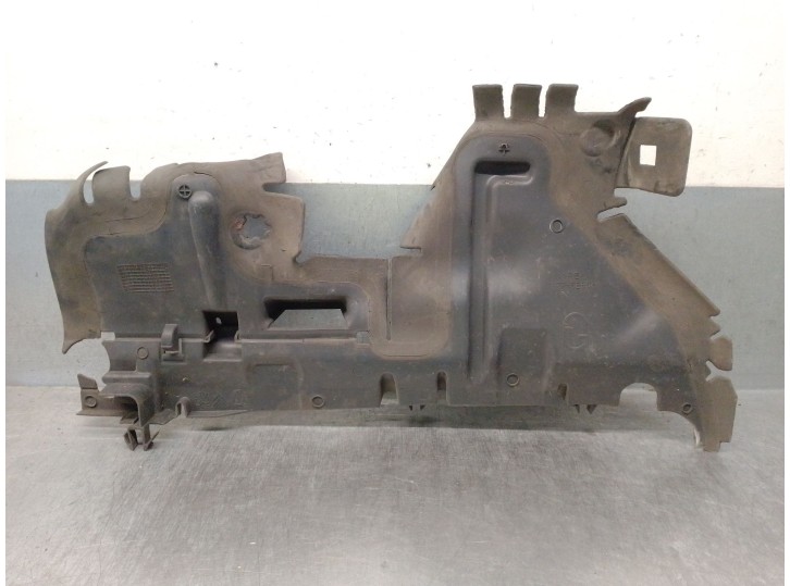 Recambio de calandra delantera de radiador para citroën c5 iii (rd_) 1.6 hdi 110 referencia OEM IAM 9682510580 7104HP 