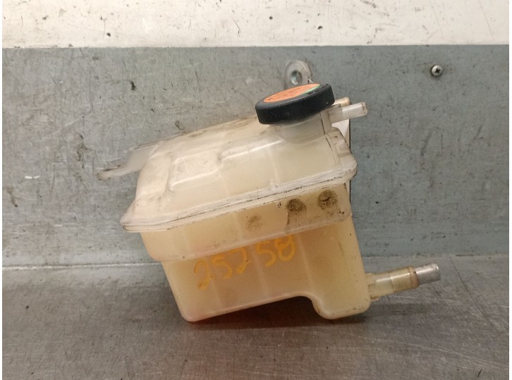 Recambio de deposito expansion para mitsubishi grandis (na_w) 2.0 di-d (na8w) referencia OEM IAM 1375A033 1375A033 