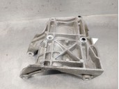 Recambio de soporte alternador para ssangyong rodius i 2.7 xdi referencia OEM IAM A6651550535 6651500570 