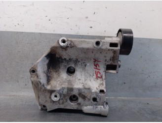 Recambio de soporte motor para ssangyong rodius i 2.7 xdi referencia OEM IAM A6652340739 A6652340739 