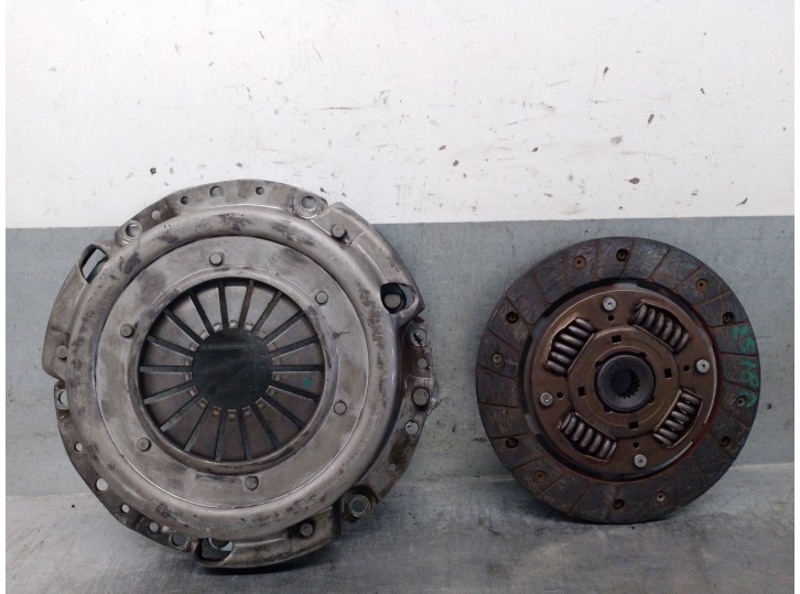 Recambio de kit embrague para nissan almera i (n15) 1.6 referencia OEM IAM 3021057Y05 3021057Y05 