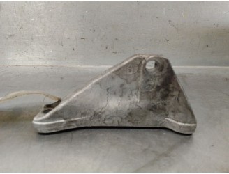 Recambio de soporte bomba inyeccion para bmw 1 (e87) 118 d referencia OEM IAM 13517804376 13517804376 