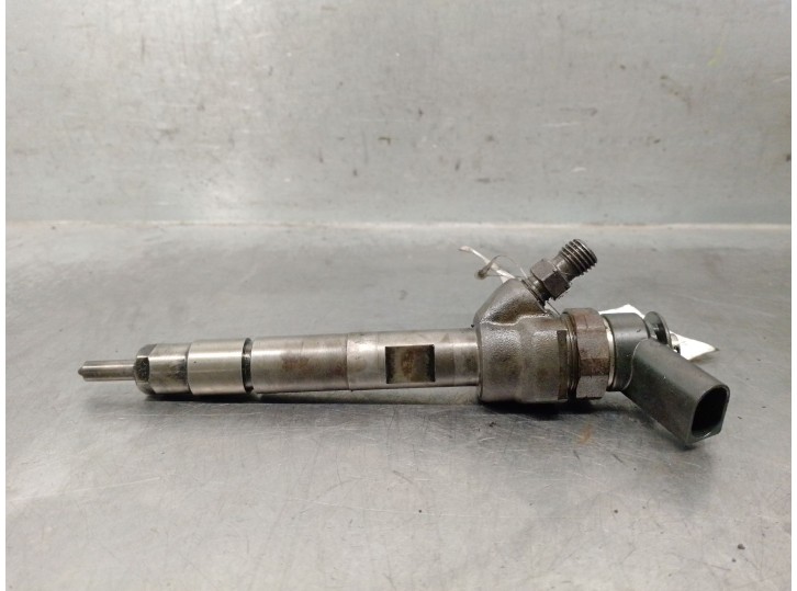 Recambio de inyector para bmw 1 (e87) 118 d referencia OEM IAM 779844603 0445110289