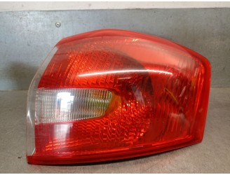 Recambio de piloto trasero derecho para ford kuga i 2.0 tdci referencia OEM IAM 8V4113404CH 1710611 