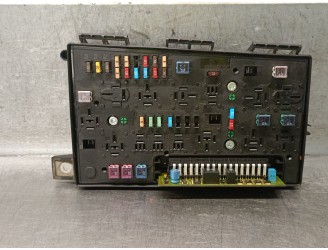 Recambio de caja reles / fusibles para opel astra h (a04) 1.7 cdti (l48) referencia OEM IAM 743381 