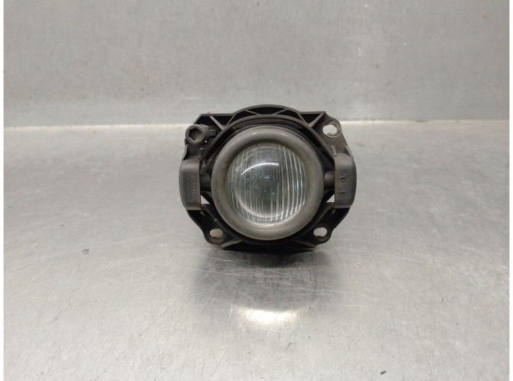 Recambio de faro antiniebla izquierdo para bmw x3 (e83) xdrive 18 d referencia OEM IAM 6230100000 63173416773 