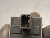Recambio de mando elevalunas delantero izquierdo para volkswagen polo iv (9n_, 9a_) 1.4 tdi referencia OEM IAM 6Q0959858 6Q09598