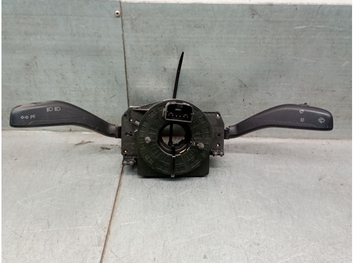 Recambio de mando luces para seat ibiza iii (6l1) 1.9 tdi referencia OEM IAM 5Q0953503AD 6Q0953513D 