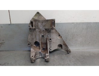 Recambio de soporte alternador para ford focus ii turnier (da_, ffs, ds) 1.8 tdci referencia OEM IAM 1358220 1358220 
