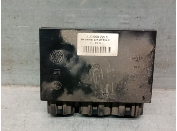 Recambio de modulo confort para seat leon (1m1) 1.9 tdi referencia OEM IAM 1J0959799S 5DK00795350
