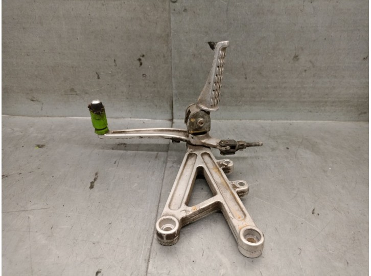 Recambio de estribos laterales para derbi gpr 50cc 2005 gpr 50 - gr 1a referencia OEM IAM EBS050 EBS050 