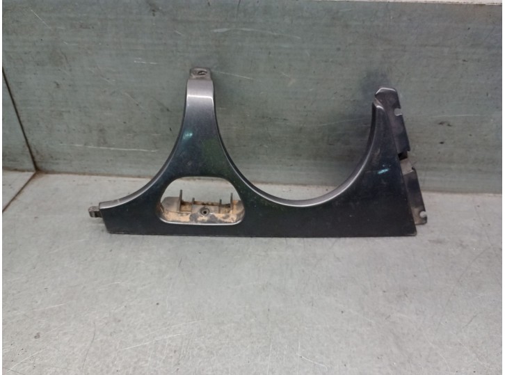 Recambio de cerquillo faro para mercedes-benz clase e (w210) e 200 cdi (210.007) referencia OEM IAM A2108200412 A2108200412 