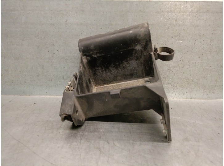 Recambio de soporte para derbi gpr 50cc 2005 gpr 50 - gr 1a referencia OEM IAM 00H03302551 00H03302551 