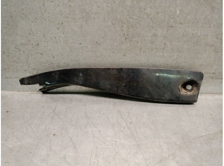 Recambio de embellecedor para derbi gpr 50cc 2005 gpr 50 - gr 1a referencia OEM IAM 00H04400971 00H04400971 