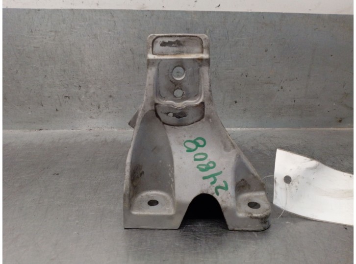 Recambio de soporte motor izquierdo para jaguar f-pace (x761) 2.0 td4 awd referencia OEM IAM HK836061CB T4A1047 
