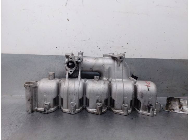 Recambio de colector admision para ssangyong rodius i 2.7 xdi referencia OEM IAM A6651403701 6651403001 