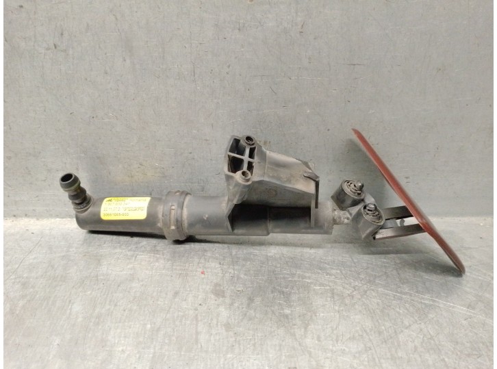 Replacement xenon headlight washer for Volvo C30 (533) 2.0 D OEM IAM reference 1307030347 31253730 