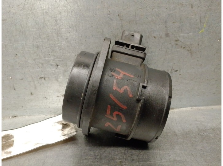 Recambio de caudalimetro para ssangyong rodius i 2.7 xdi referencia OEM IAM A6650943148 0280218199