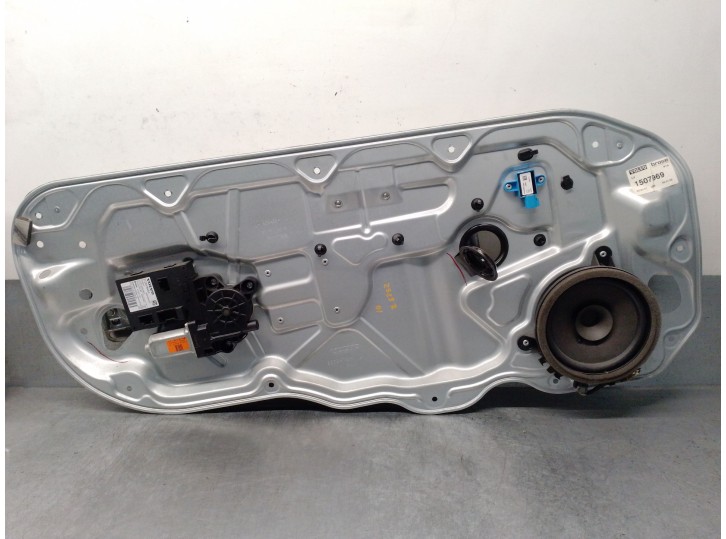 Recambio de elevalunas delantero izquierdo para volvo c30 (533) 2.0 d referencia OEM IAM 8679978 30784509 1507969
