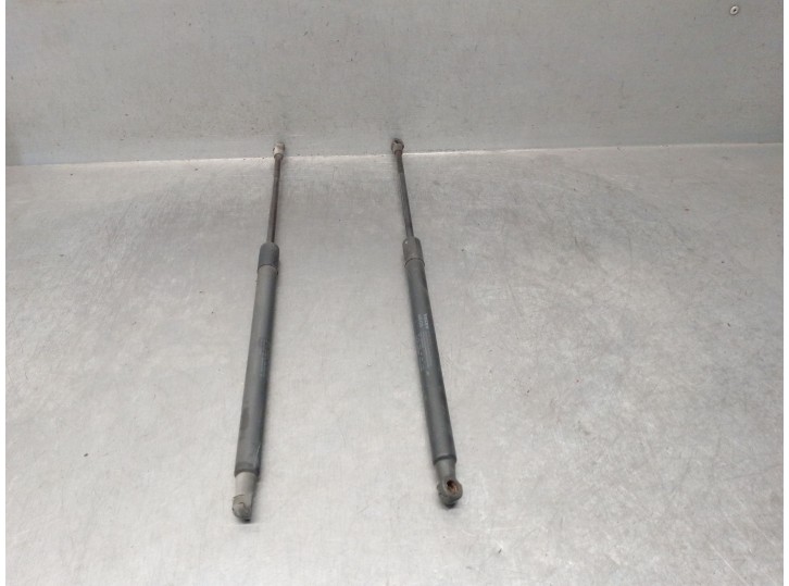 Recambio de amortiguadores maletero / porton para volvo c30 (533) 2.0 d referencia OEM IAM 30657235 31278323 