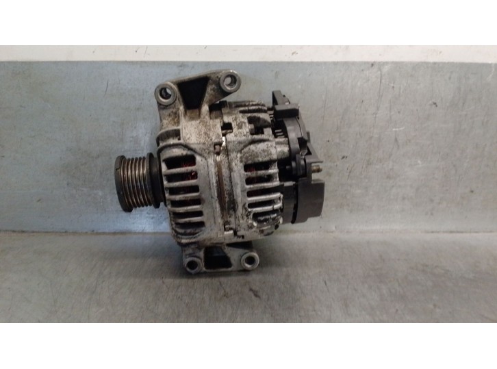 Recambio de alternador para mercedes-benz sprinter 3-t furgoneta (b903) 311 cdi (903.661, 903.662, 903.663) referencia OEM IAM A