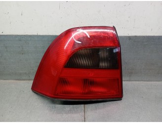 Recambio de piloto trasero izquierdo para opel vectra b (j96) 2.0 i 16v (f19) referencia OEM IAM 90512715 6223159 