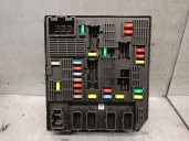 Recambio de caja reles / fusibles para renault fluence z.e. referencia OEM IAM 284B63080R 284B63080R 