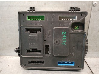 Recambio de modulo electronico para renault fluence z.e. referencia OEM IAM 284B10178R 284B10178R S180098601