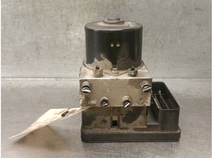 Recambio de abs para volvo c30 (533) 2.0 d referencia OEM IAM 30794728 30793527 