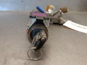 Recambio de conmutador de arranque para ssangyong kyron 2.7 xdi 4x4 referencia OEM IAM 8711009030 7100109900 