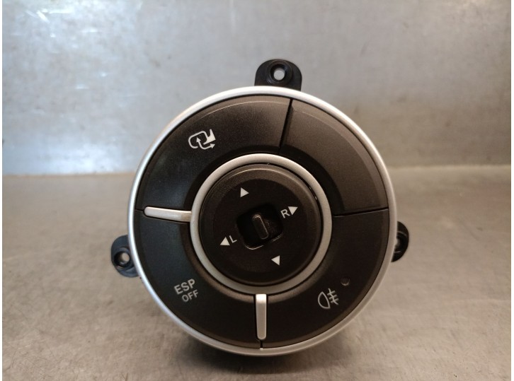 Recambio de mando multifuncion para ssangyong kyron 2.7 xdi 4x4 referencia OEM IAM 8550109171 8526009021 