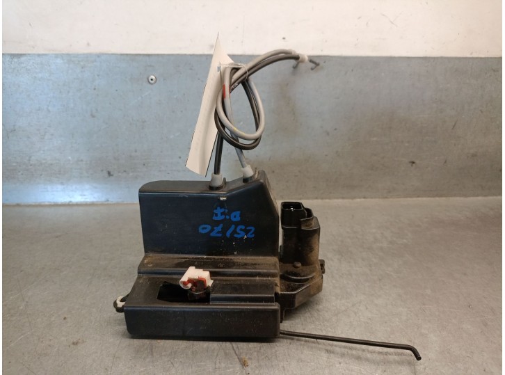 Replacement front left door lock for SsangYong Kyron 2.7 XDi 4x4 OEM IAM reference 7121009025 7121009025 