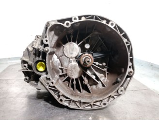 Recambio de caja cambios para renault trafic ii autobús (jl) 1.9 dci 80 (jl0b) referencia OEM IAM PK5019 7701478258 C023458