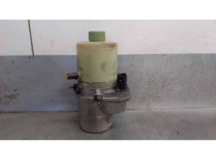 Recambio de bomba direccion para seat ibiza iii (6l1) 1.9 tdi referencia OEM IAM 6Q0423156AB 6Q0423155AE 