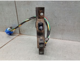 Recambio de mando elevalunas delantero izquierdo para ford maverick (uds, uns) 2.7 td referencia OEM IAM 1953671 1953671 