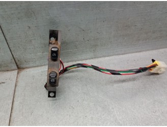 Recambio de mando elevalunas delantero izquierdo para ford maverick (uds, uns) 2.7 td referencia OEM IAM 1953670 1953670 