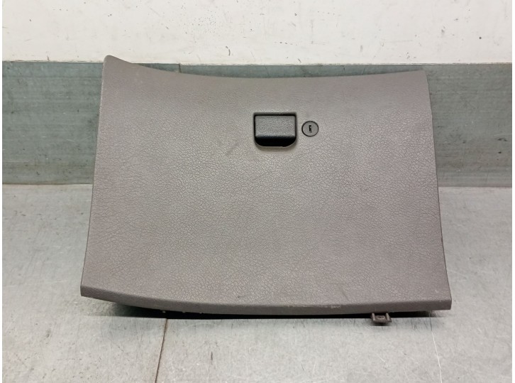 Recambio de guantera para ford maverick (uds, uns) 2.7 td referencia OEM IAM 685000F000 1962407 