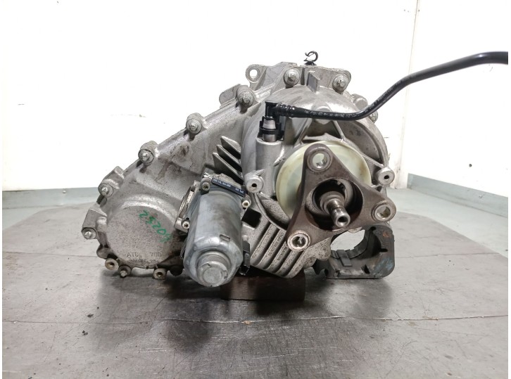 Replacement transfer case for BMW X6 (E71, E72) xDrive 35d OEM IAM reference 27107574777 27107599886 8586225010