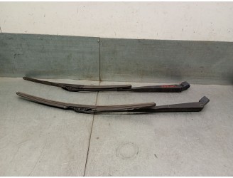 Recambio de brazo limpia delantero derecho para ford maverick (uds, uns) 2.7 td referencia OEM IAM 1962792 1962792 
